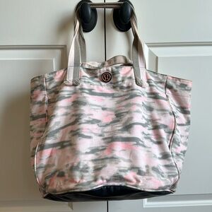 Lululemon Canvas Beach Tote